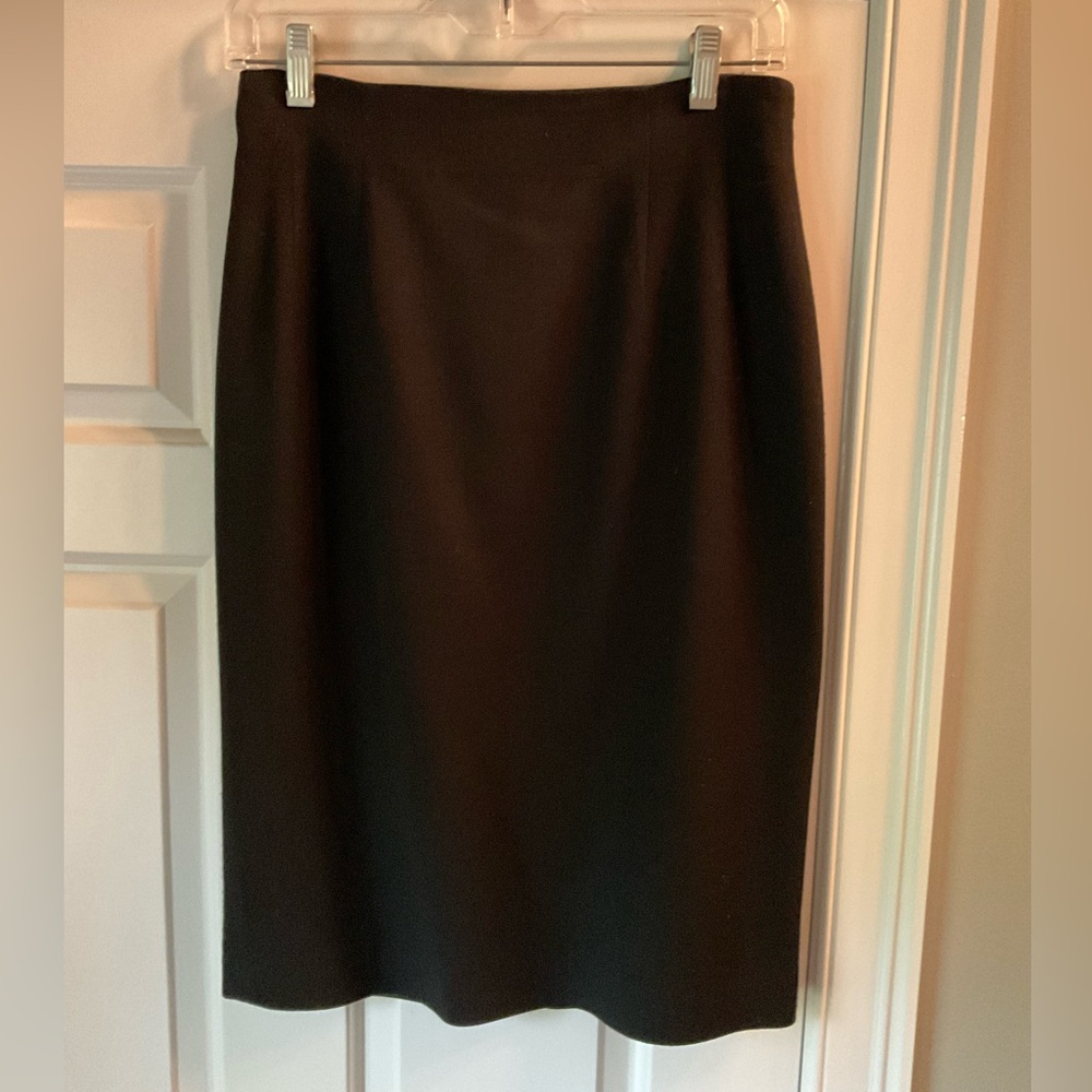 Evan-Picone Black worsted wool skirt. Size 6